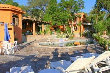 Woodlands & Leisure Centre Hotel 3*