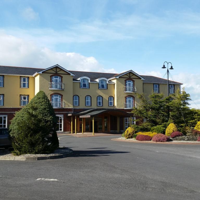 Woodlands & Leisure Centre Hotel 3*