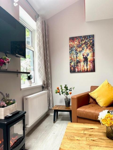 Trinity Four 1-bedroom Apts City Centre
