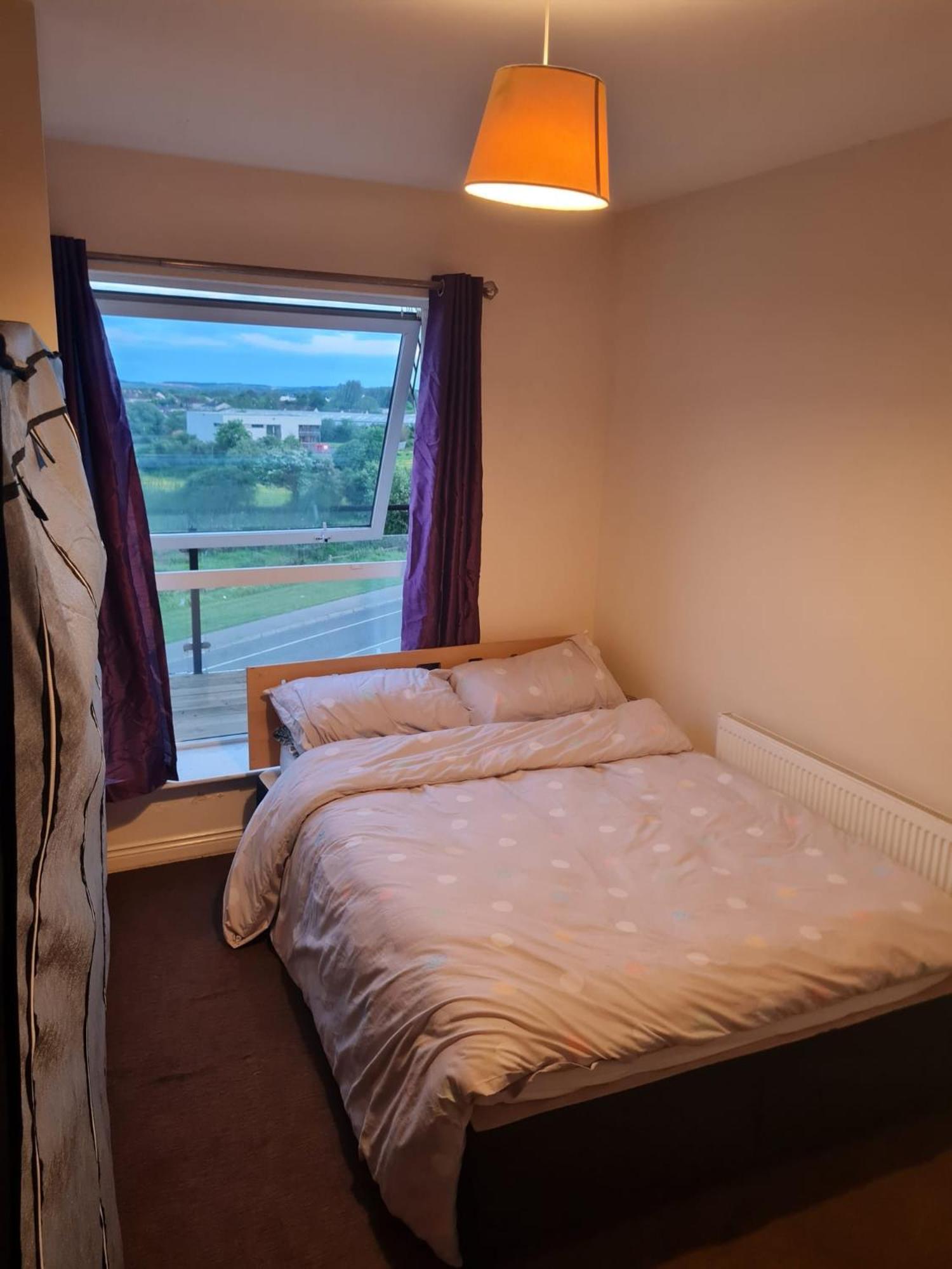 Guest house For Rent In City, Ireland