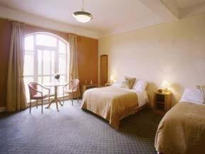 Woodlands & Leisure Centre 3*