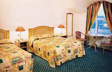 Woodlands & Leisure Centre 3* Waterford
